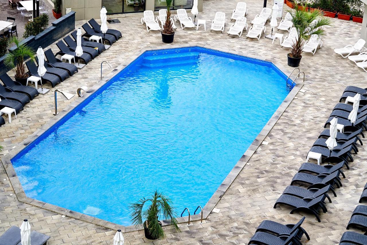 Opal Luxury Apartment 92 Spa N Pool Beach Resort Năvodari Екстериор снимка
