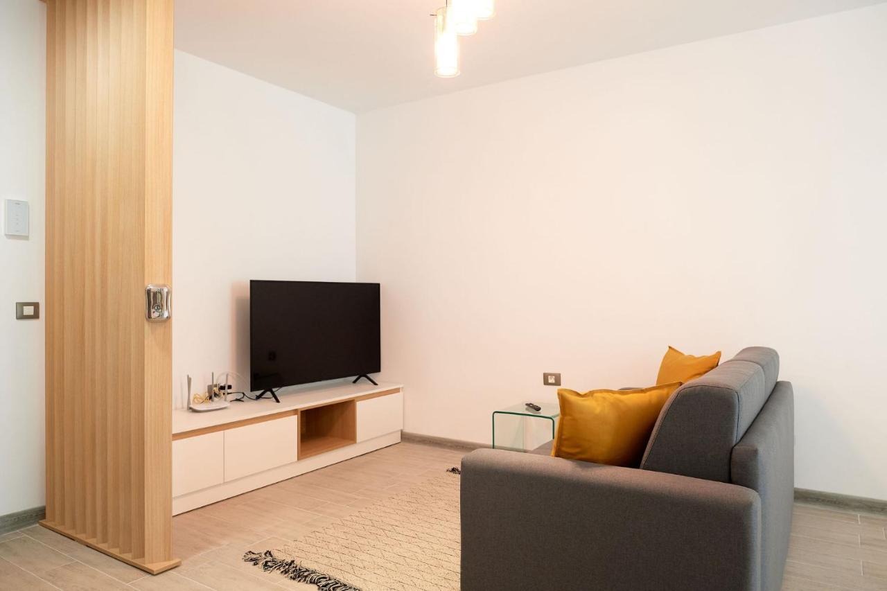 Opal Luxury Apartment 92 Spa N Pool Beach Resort Năvodari Екстериор снимка