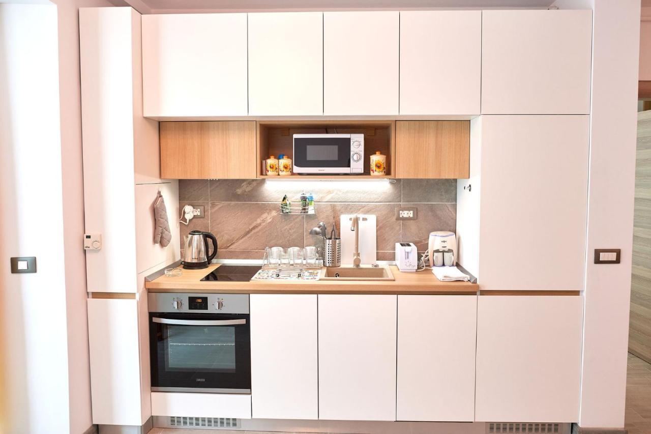 Opal Luxury Apartment 92 Spa N Pool Beach Resort Năvodari Екстериор снимка